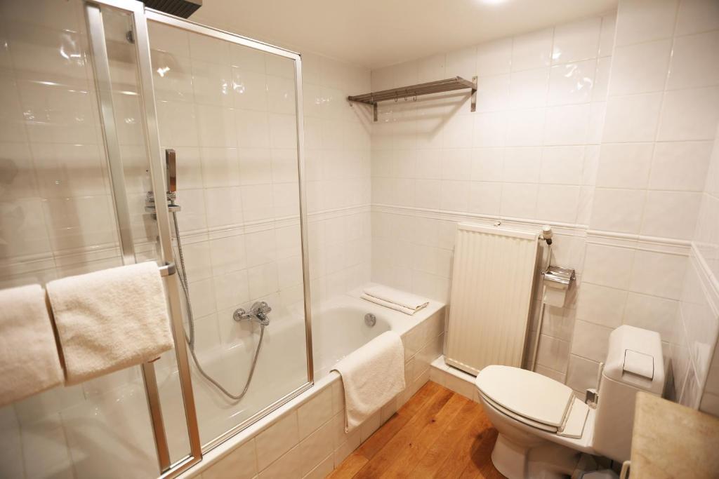 B&B Villa Leopoldine Brussels Guesthouse Ixelles Kamer foto