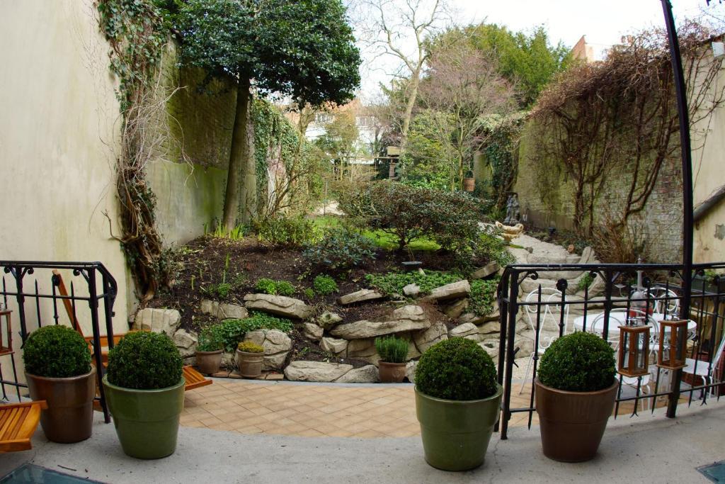 B&B Villa Leopoldine Brussels Guesthouse Ixelles Kamer foto